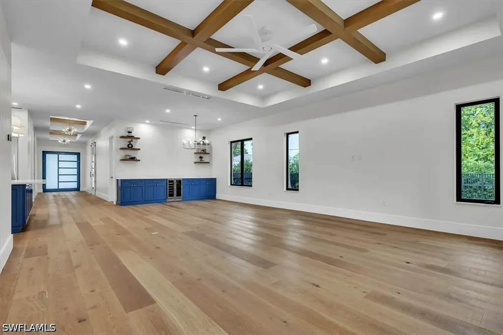 1009 29th Avenue N Naples FL 34103