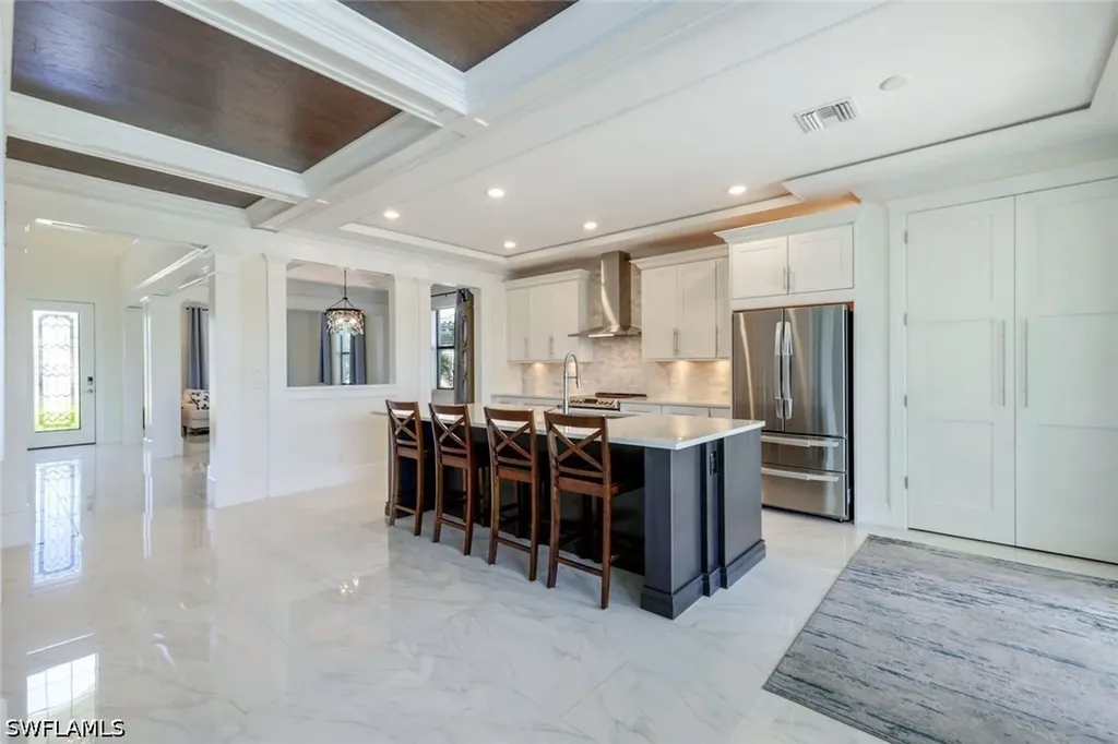 9250 Shadow Oak Lane Naples FL 34120