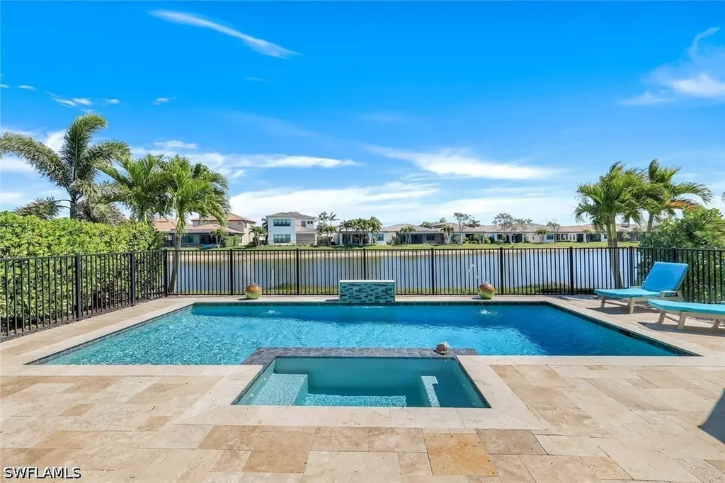 9250 Shadow Oak Lane Naples FL 34120