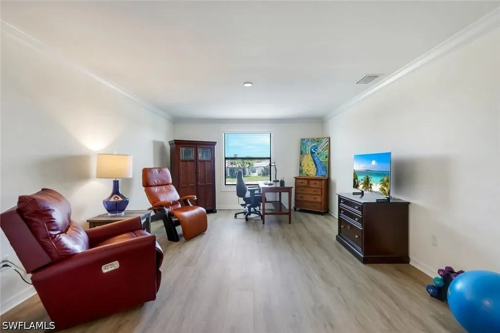 9250 Shadow Oak Lane Naples FL 34120