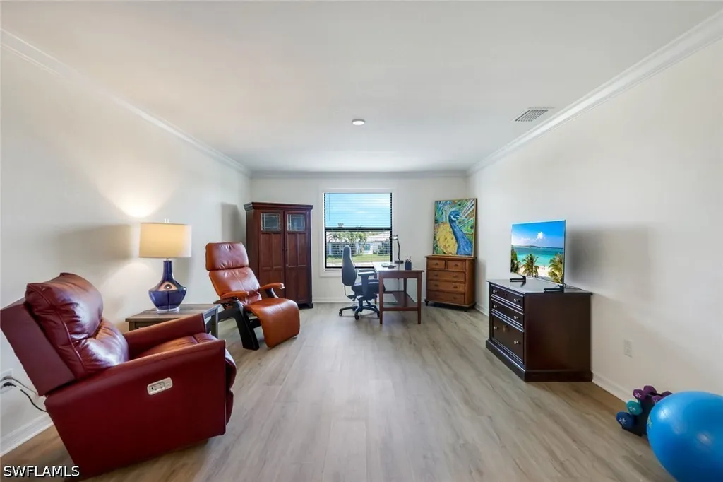 9250 Shadow Oak Lane Naples FL 34120