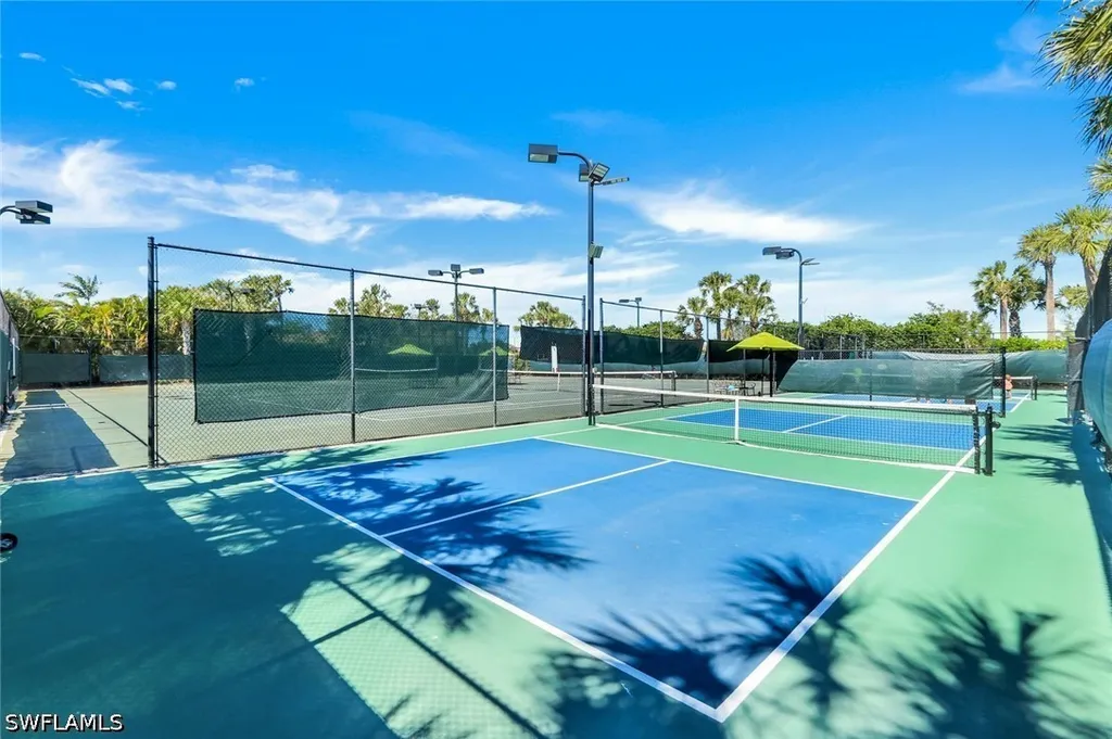 9250 Shadow Oak Lane Naples FL 34120