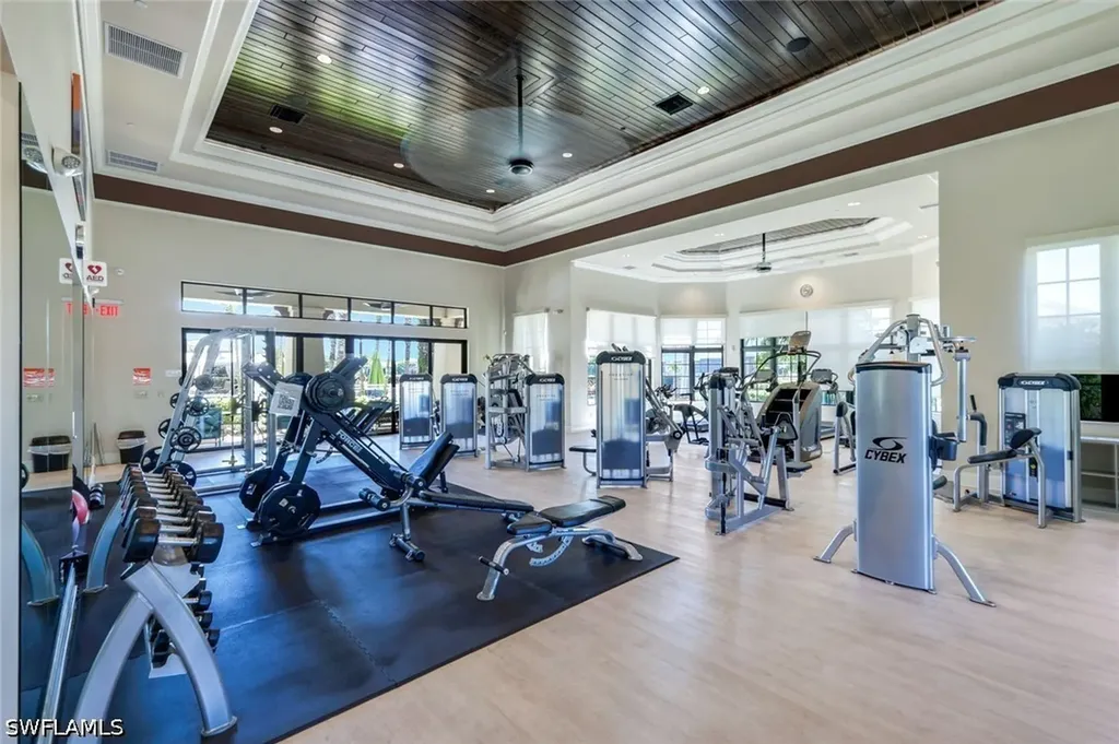9250 Shadow Oak Lane Naples FL 34120