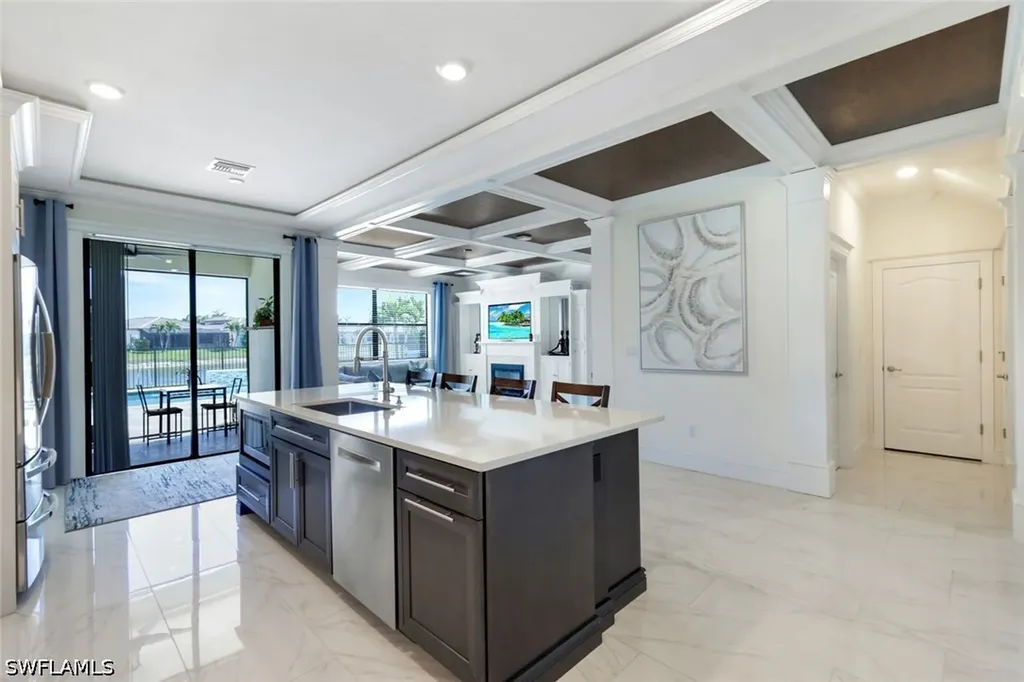 9250 Shadow Oak Lane Naples FL 34120