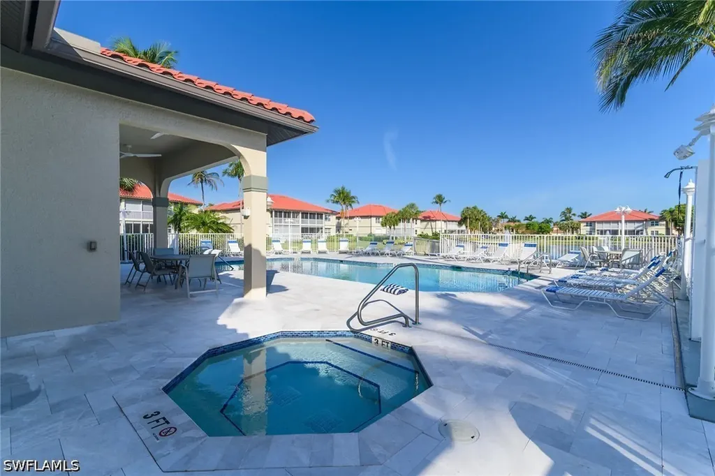 215 Waterside Circle Marco Island FL 34145