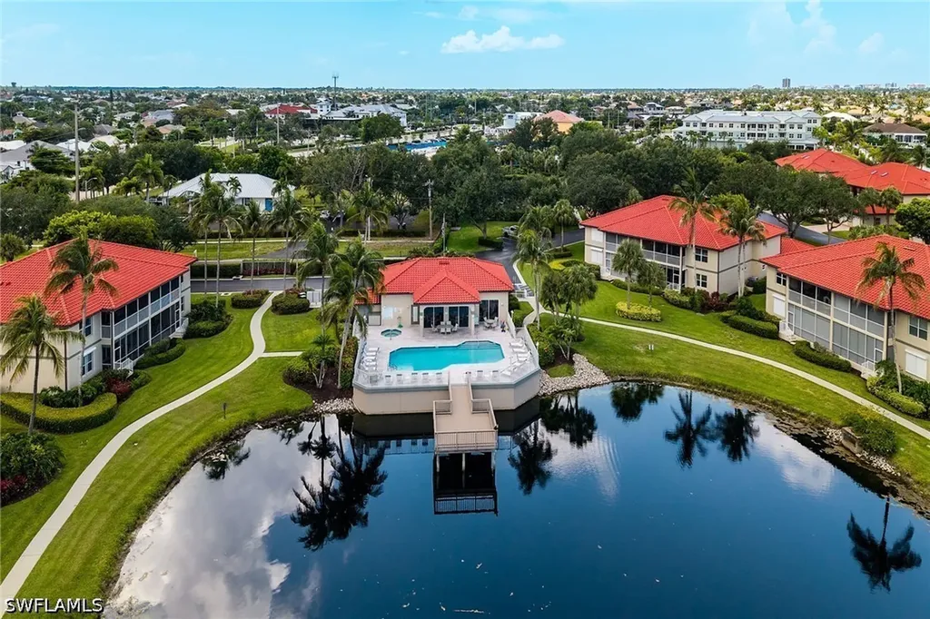 215 Waterside Circle Marco Island FL 34145