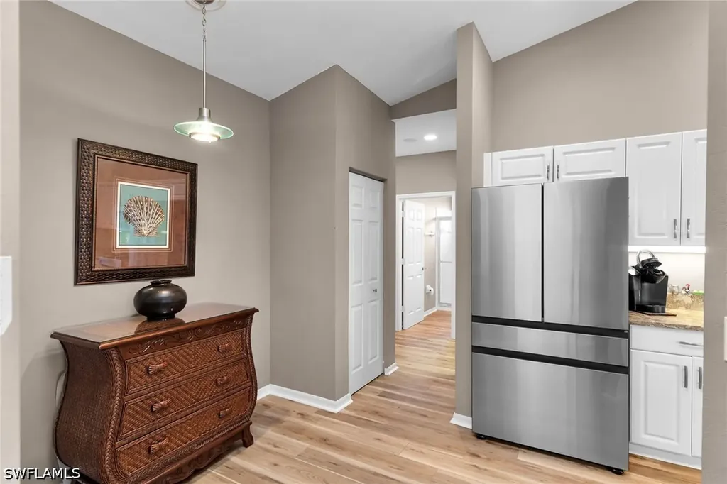 215 Waterside Circle Marco Island FL 34145