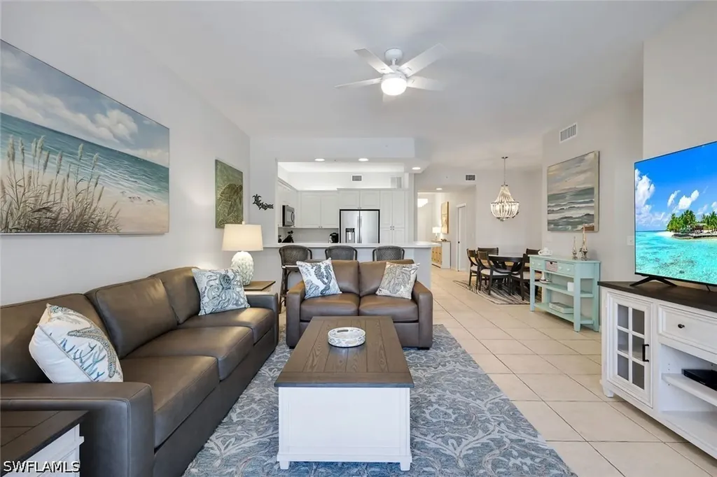 460 Launch Circle Naples FL 34108