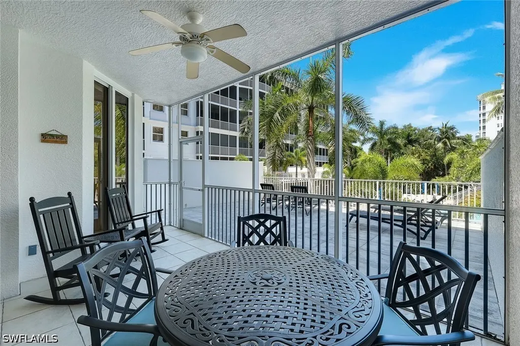 460 Launch Circle Naples FL 34108
