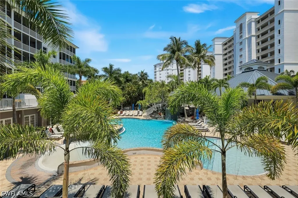 460 Launch Circle Naples FL 34108