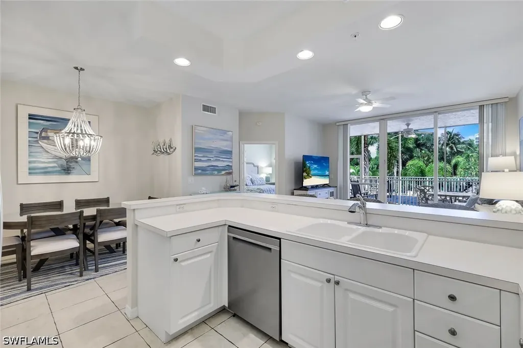 460 Launch Circle Naples FL 34108