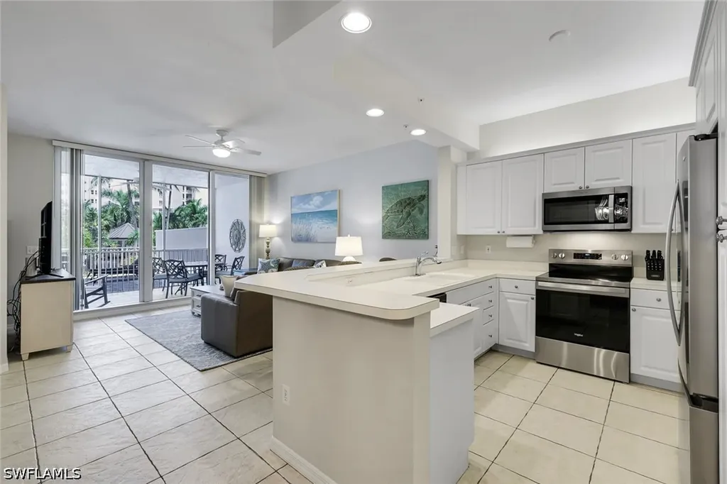 460 Launch Circle Naples FL 34108