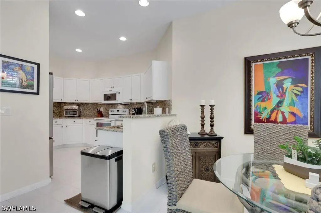 128 Livermore Lane Naples FL 34119