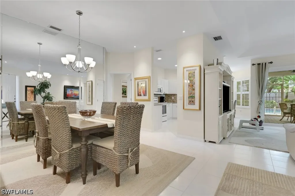 128 Livermore Lane Naples FL 34119