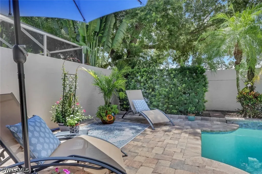 128 Livermore Lane Naples FL 34119