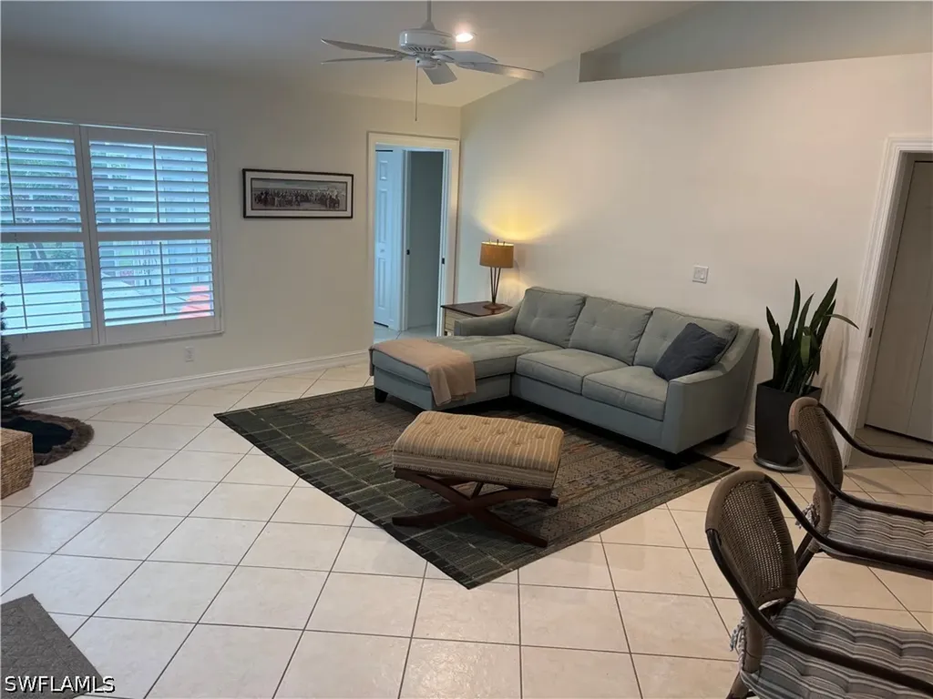 1166 Royal Palm Drive Naples FL 34103