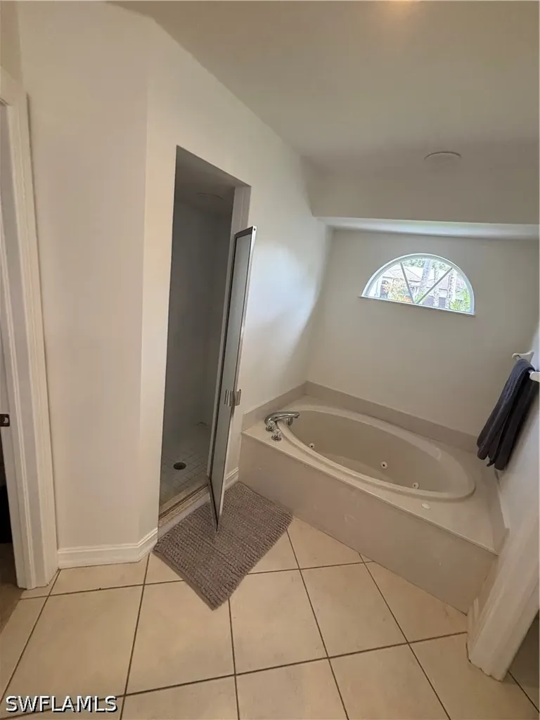 1166 Royal Palm Drive Naples FL 34103