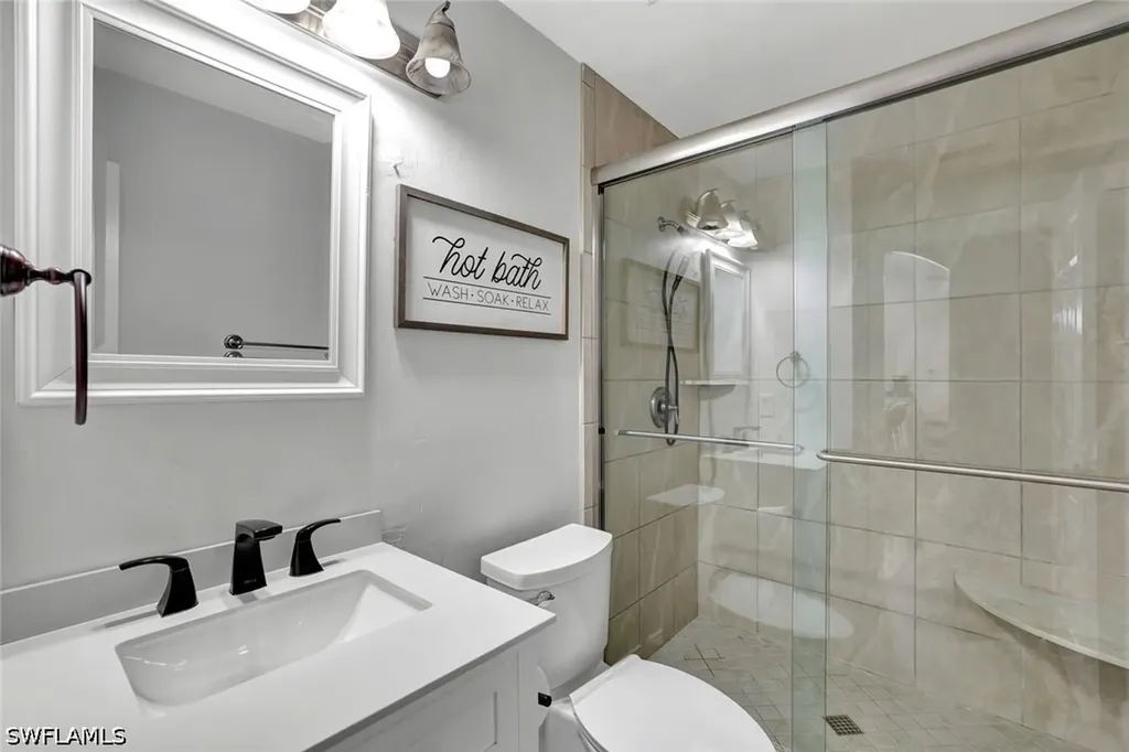 231 16th Street NE Naples FL 34120