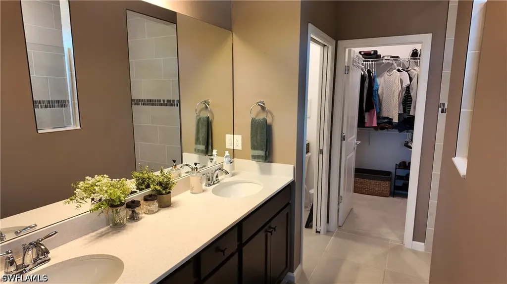 1845 Amador Court Naples FL 34120