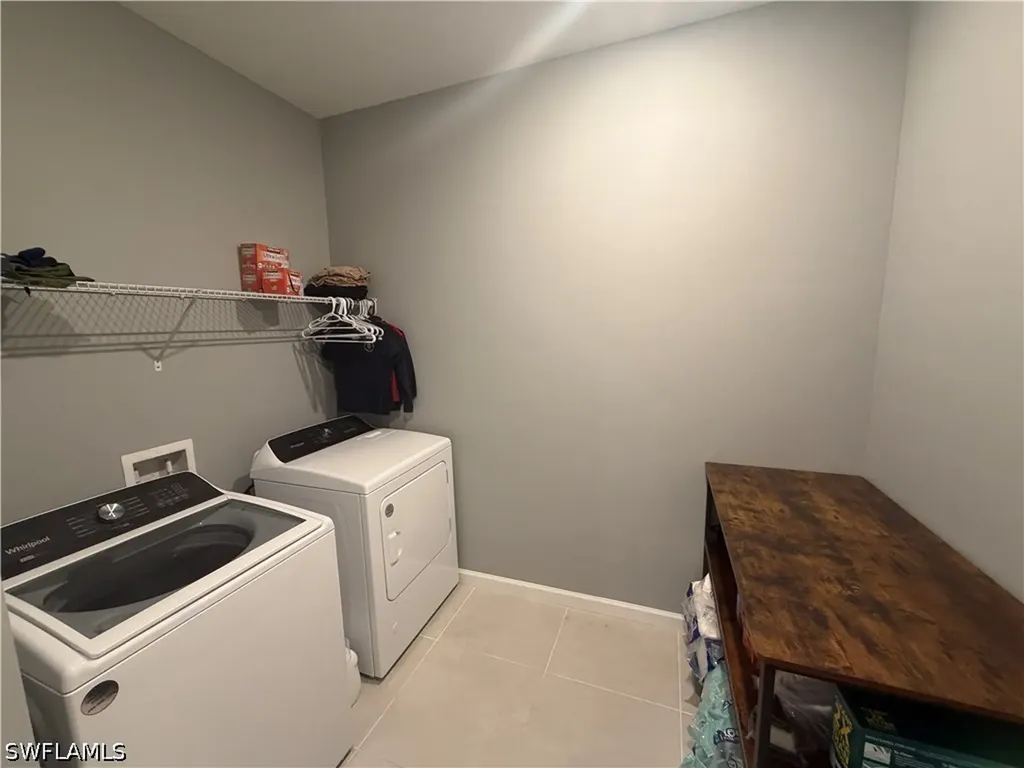 1845 Amador Court Naples FL 34120