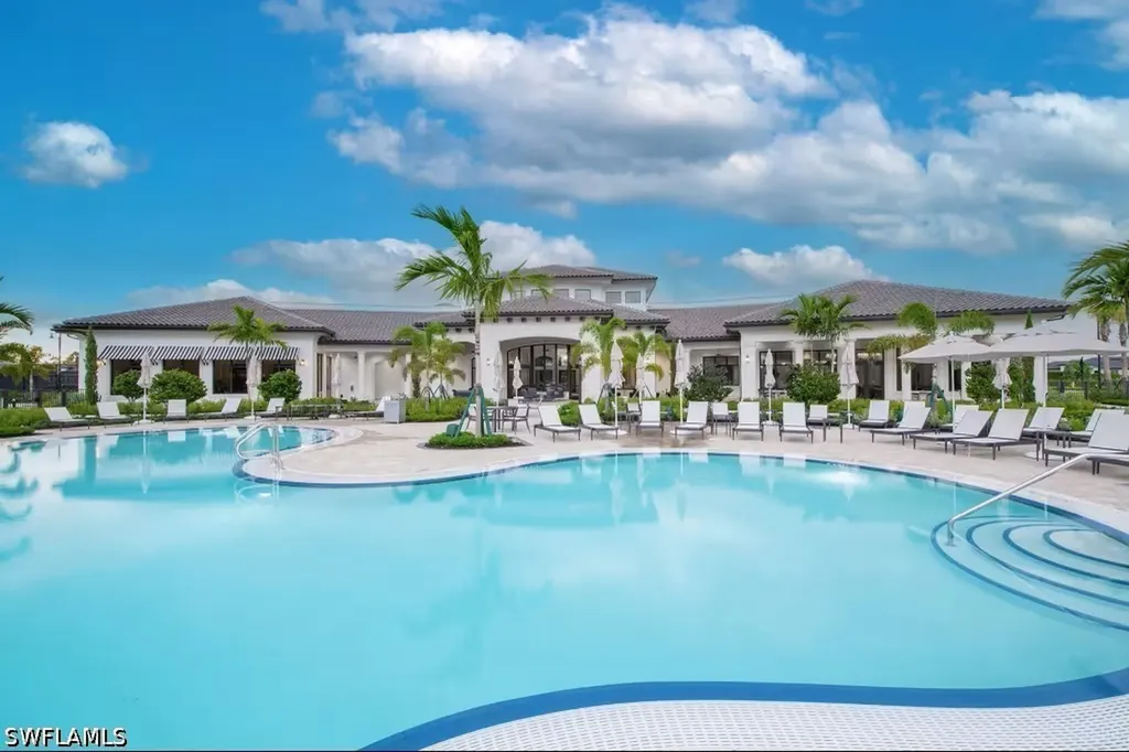 1845 Amador Court Naples FL 34120