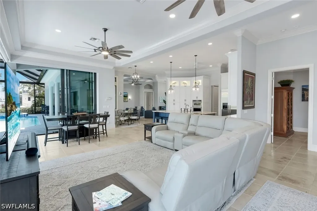 511 Alameda Court Marco Island FL 34145
