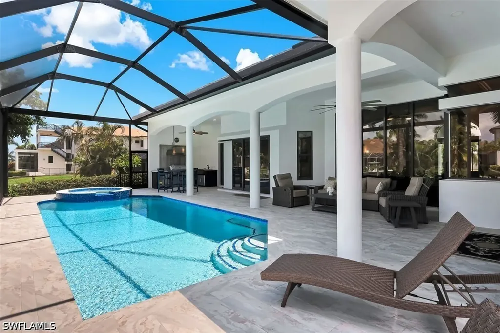 511 Alameda Court Marco Island FL 34145