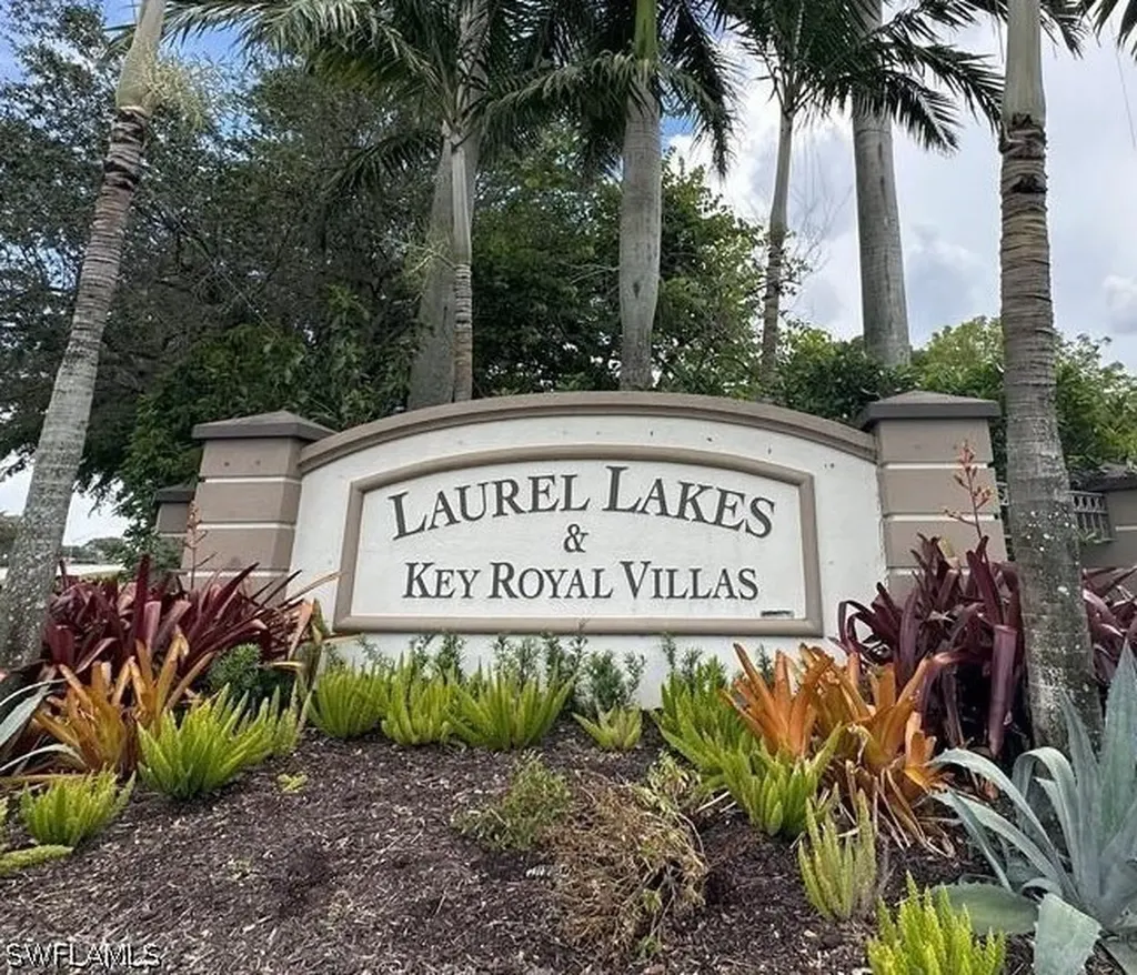 8298 Key Royal Lane Naples FL 34119