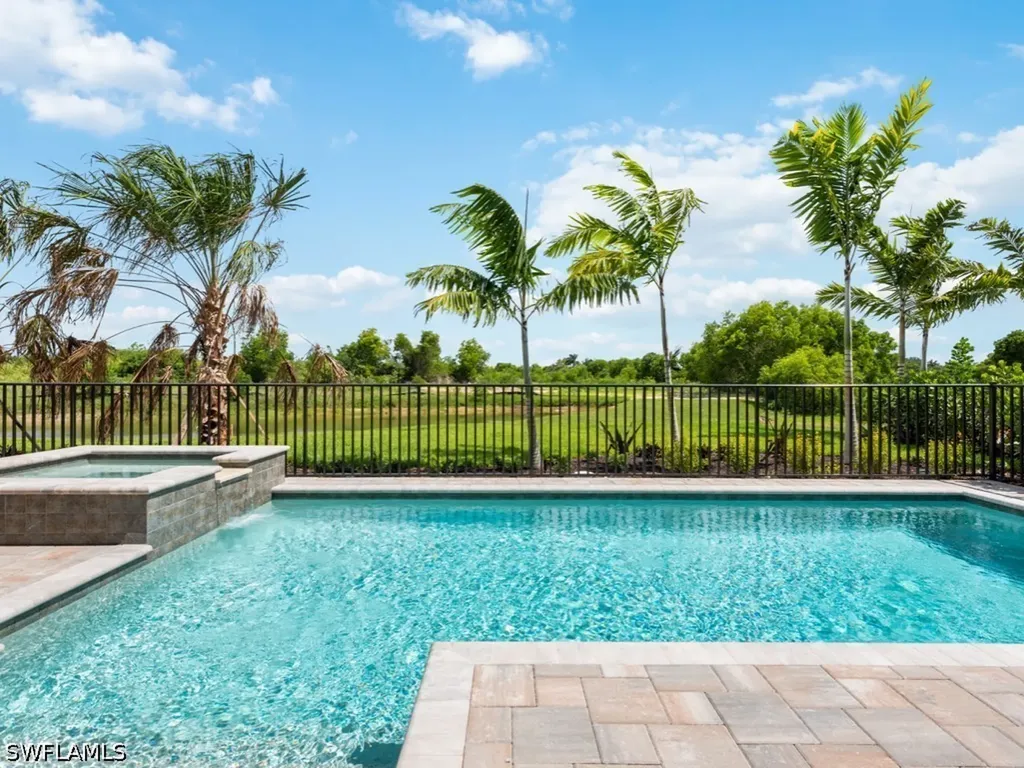 3340 Kumamoto Lane Naples FL 34114