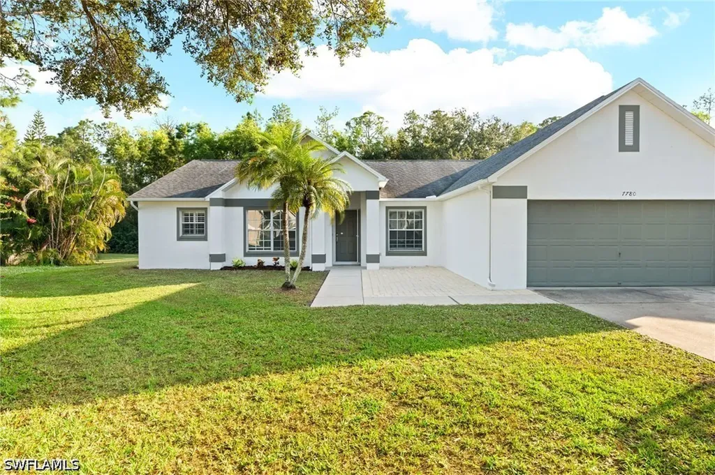 Naples FL, 7780 Scarlet Court