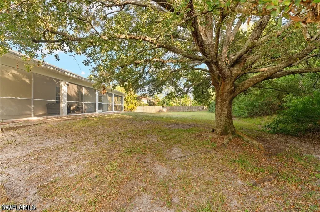 7780 Scarlet Court Naples FL 34104