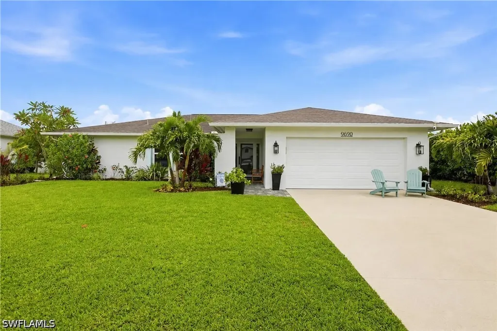 Naples FL, 9690 Sussex Street