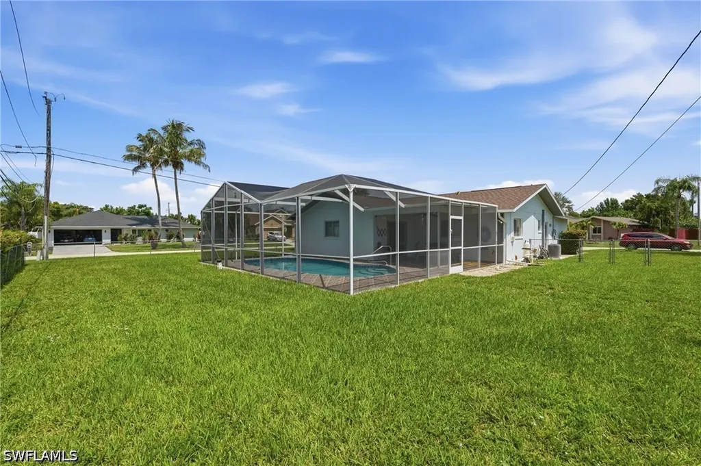 246 SW 37th Street Cape Coral FL 33914