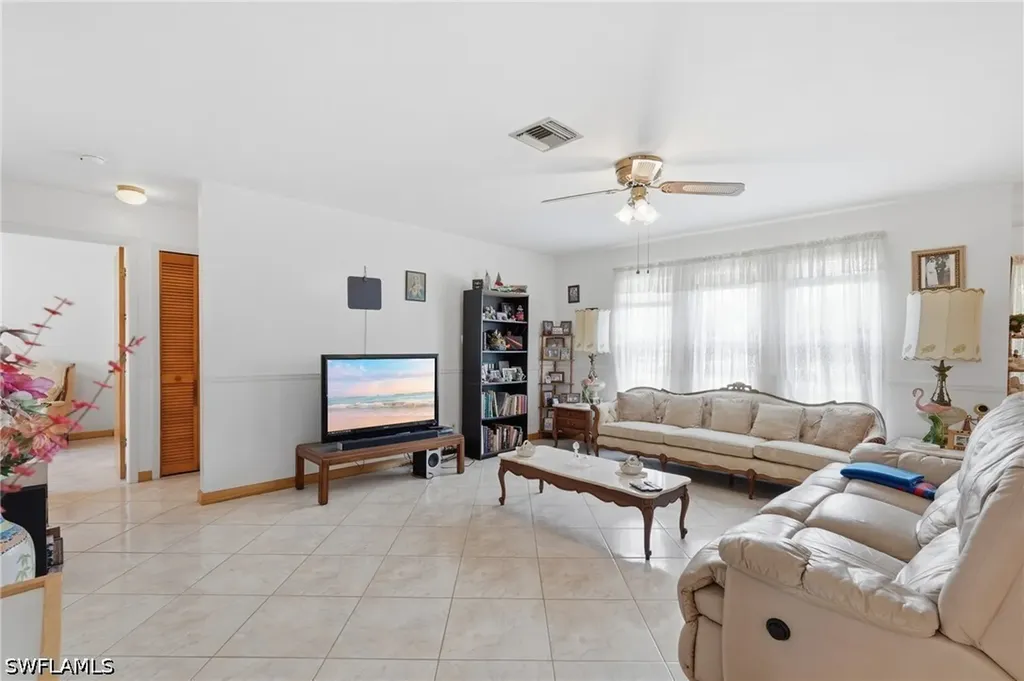 246 SW 37th Street Cape Coral FL 33914