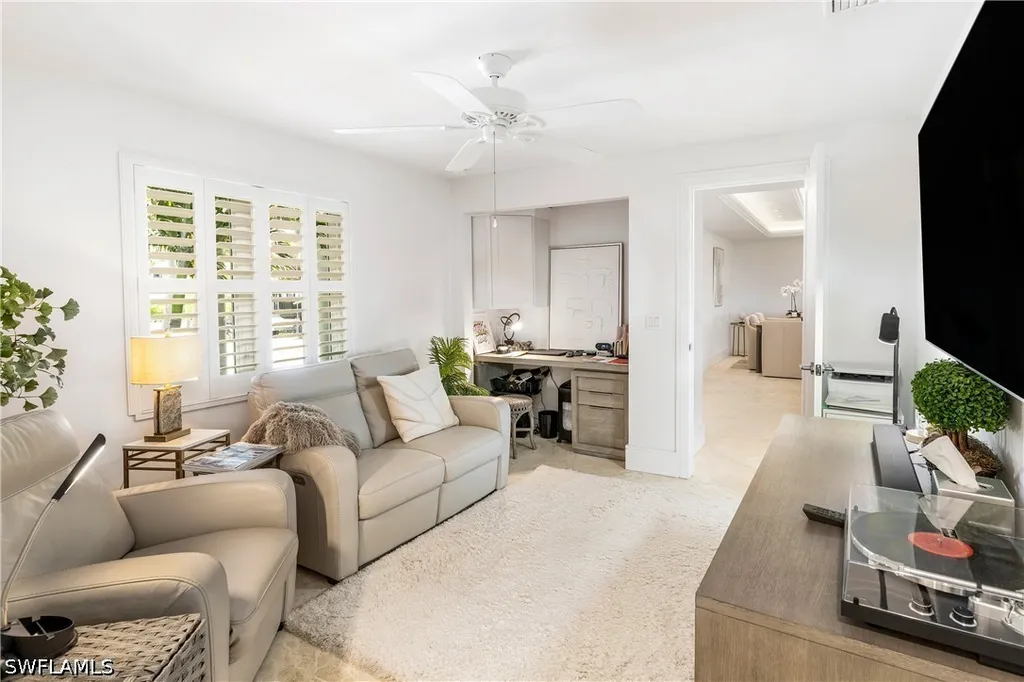 10173 Gulf Shore Drive Naples FL 34108