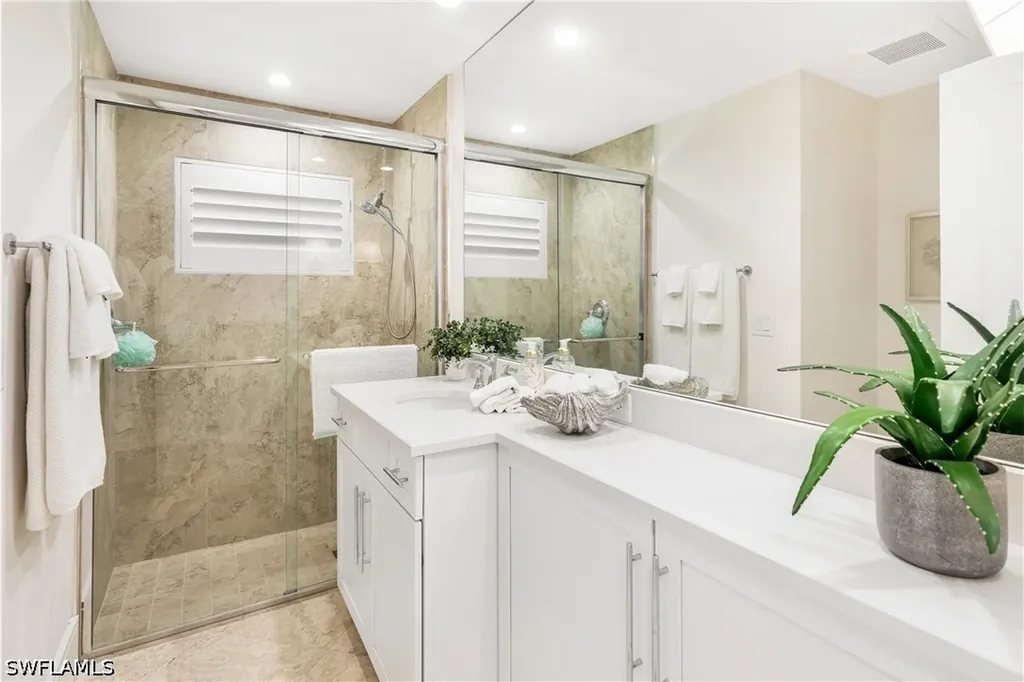 10173 Gulf Shore Drive Naples FL 34108