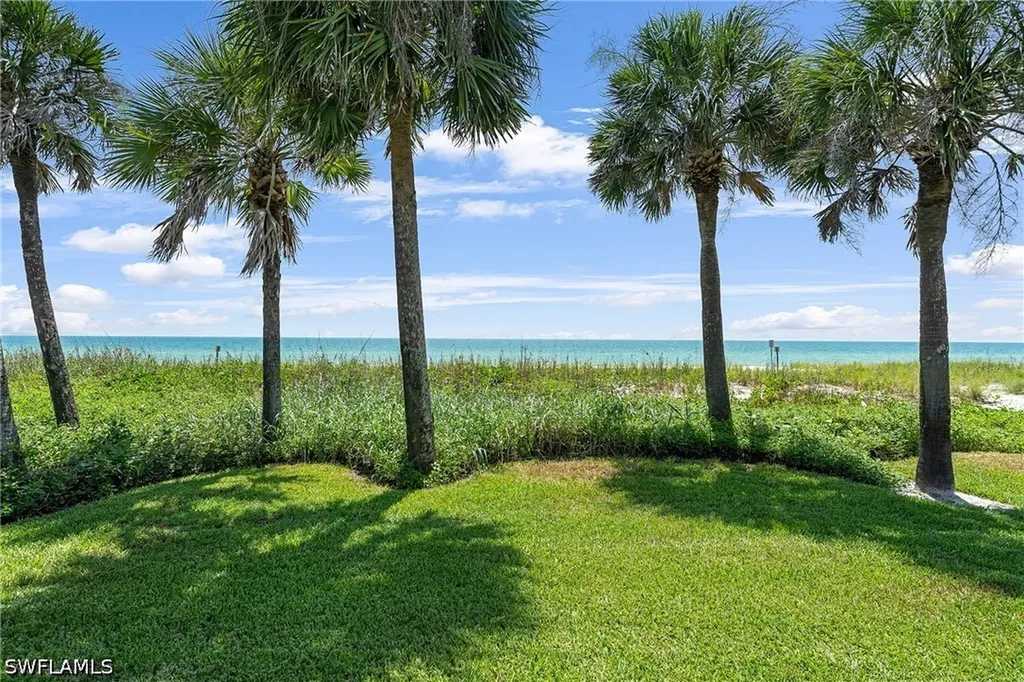 10173 Gulf Shore Drive Naples FL 34108