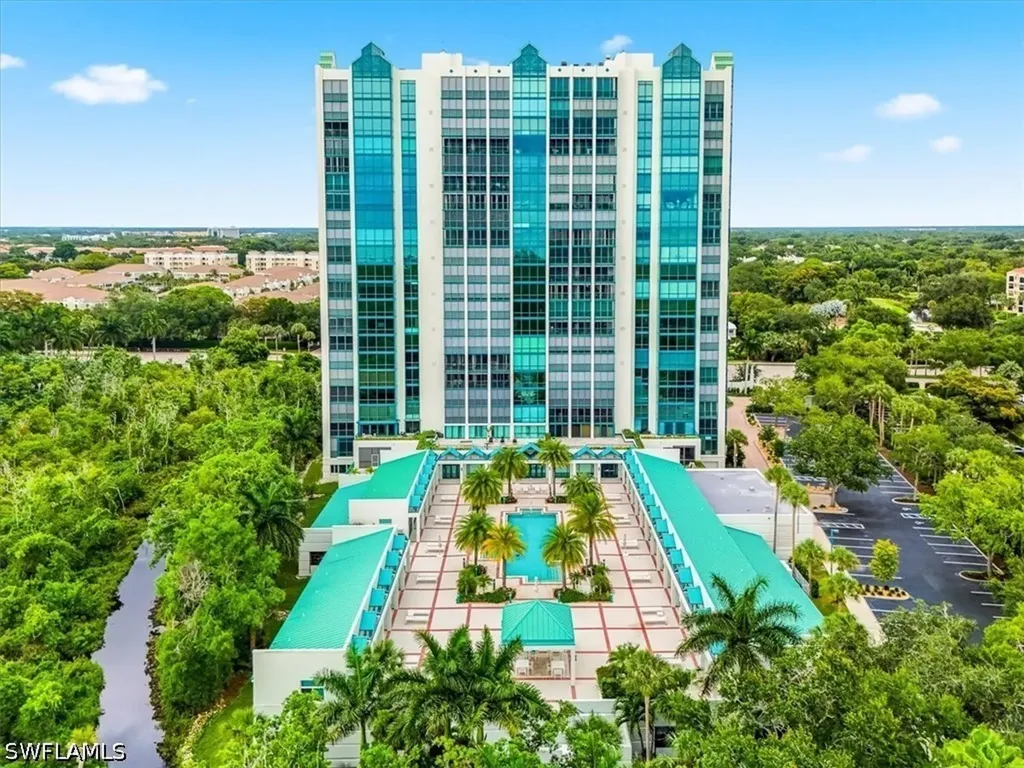 7515 Pelican Bay Boulevard Naples FL 34108