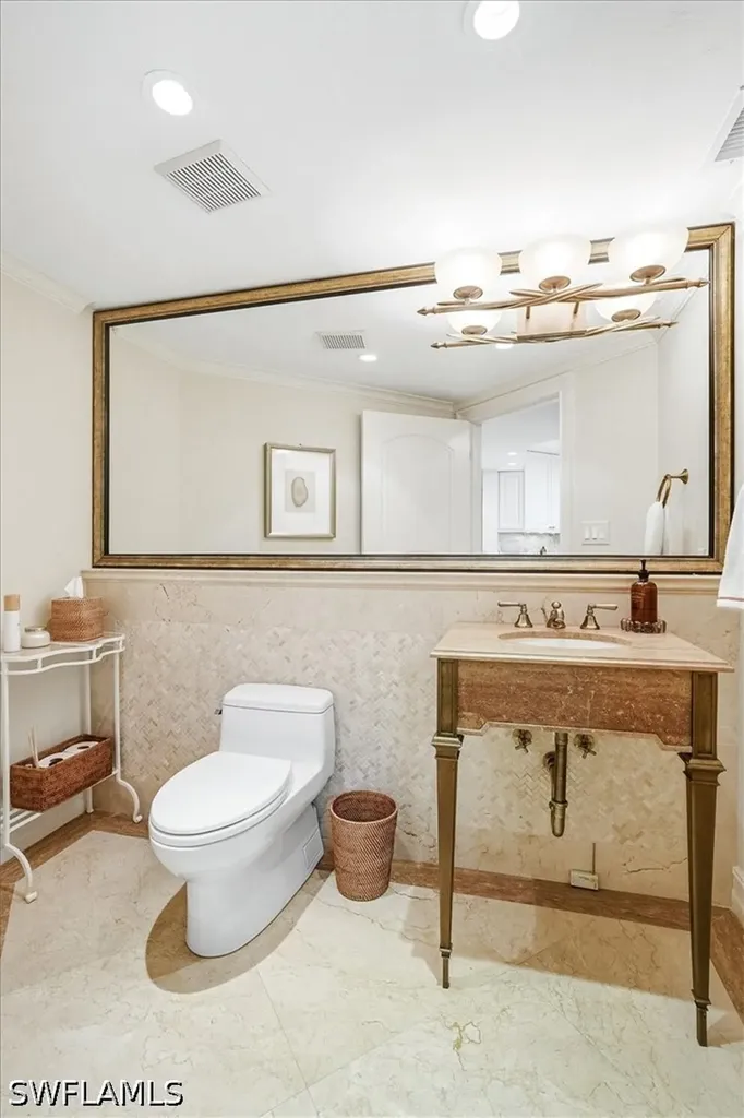 7515 Pelican Bay Boulevard Naples FL 34108