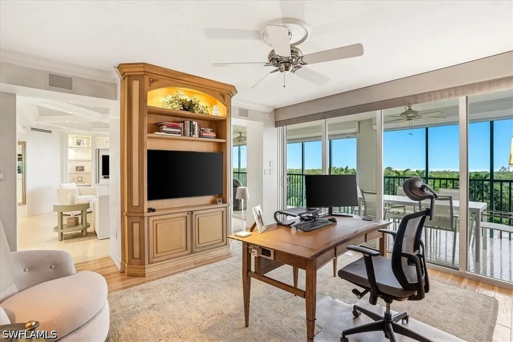 7515 Pelican Bay Boulevard Naples FL 34108