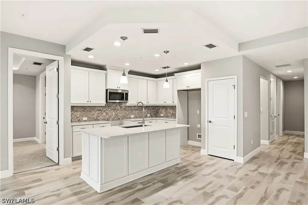 2664 Seychelles Circle Naples FL 34112