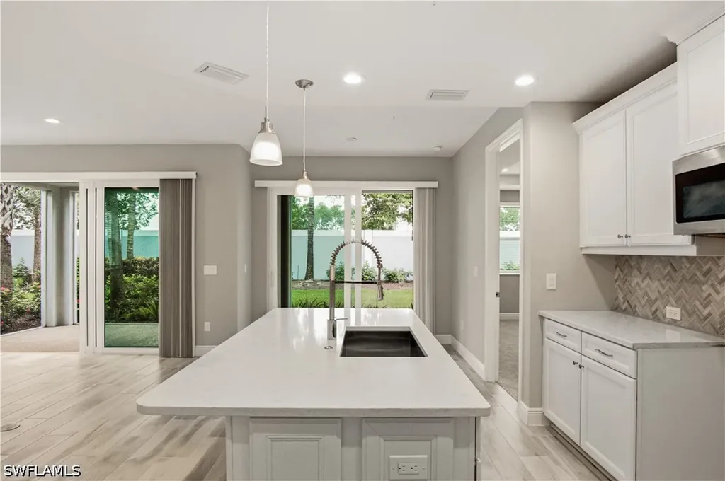 2664 Seychelles Circle Naples FL 34112