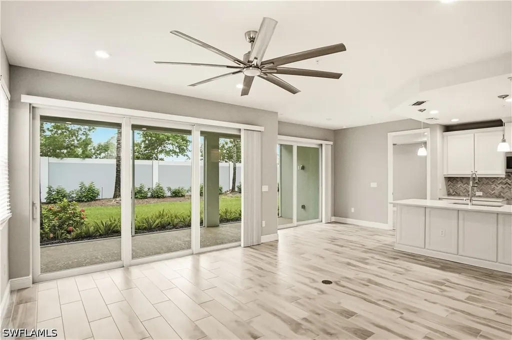 2664 Seychelles Circle Naples FL 34112