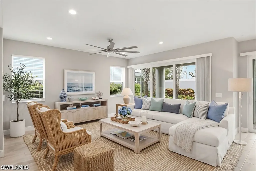 2664 Seychelles Circle Naples FL 34112