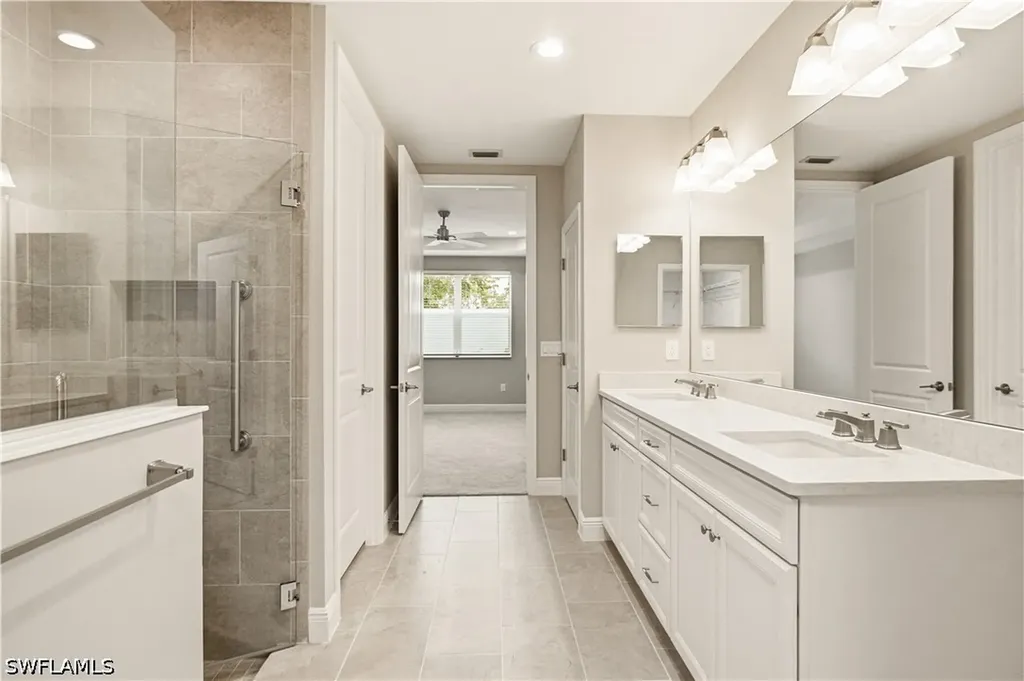 2664 Seychelles Circle Naples FL 34112