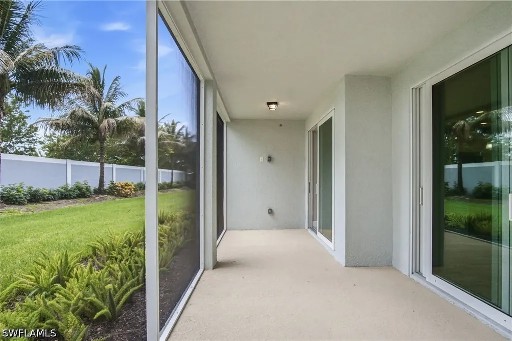 2664 Seychelles Circle Naples FL 34112