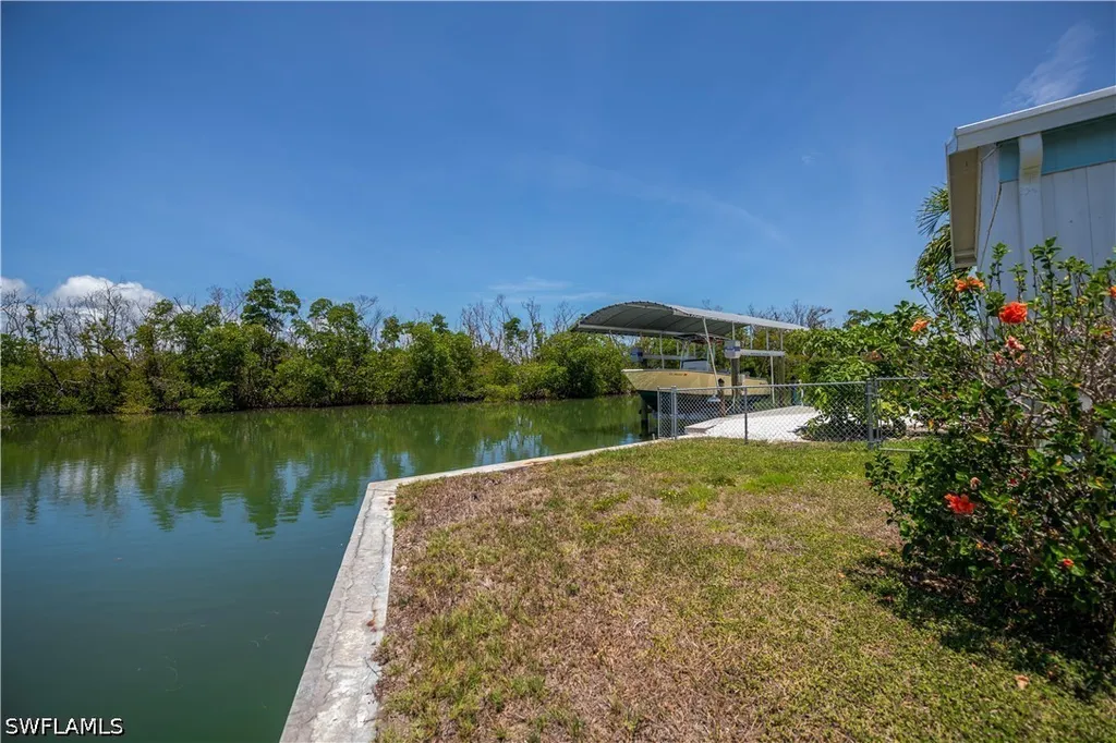 3965 Phoenix Drive St. James City FL 33956