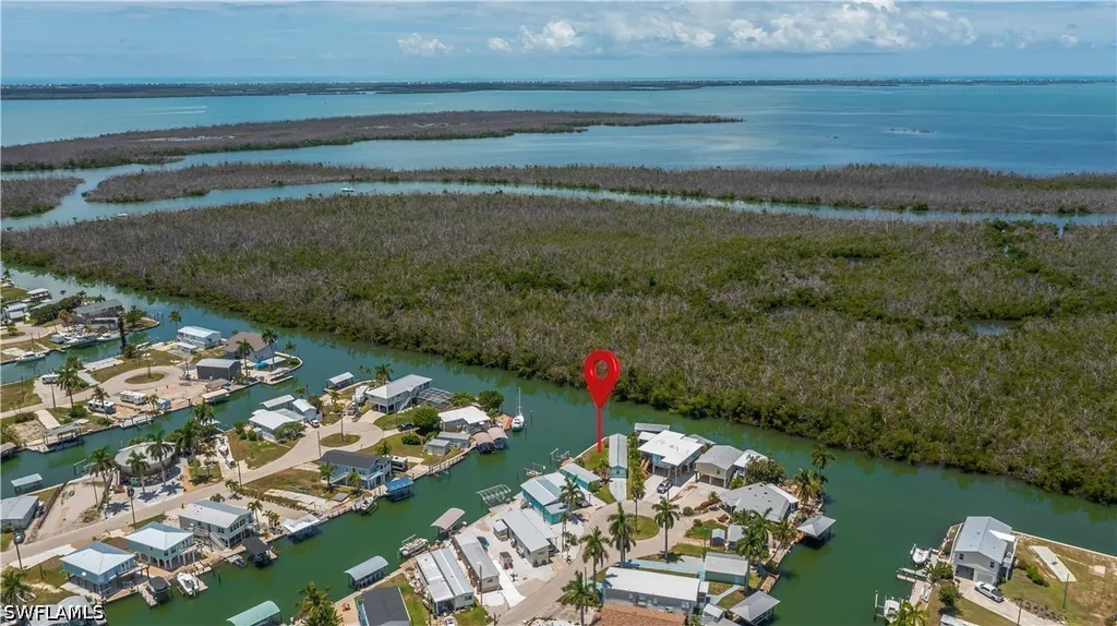 3965 Phoenix Drive St. James City FL 33956