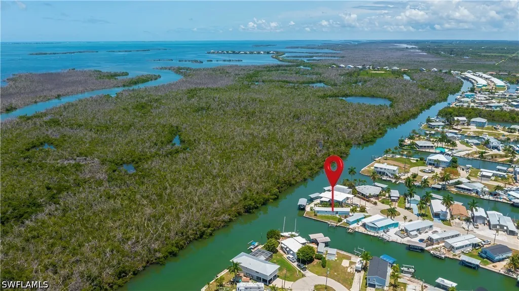 3965 Phoenix Drive St. James City FL 33956