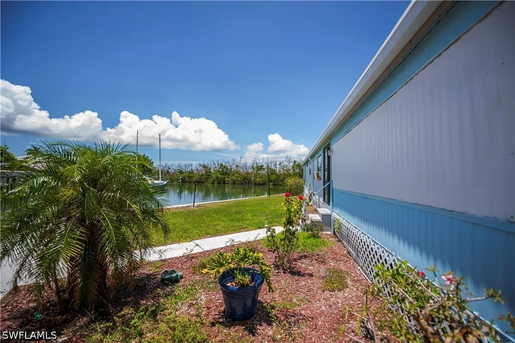 3965 Phoenix Drive St. James City FL 33956